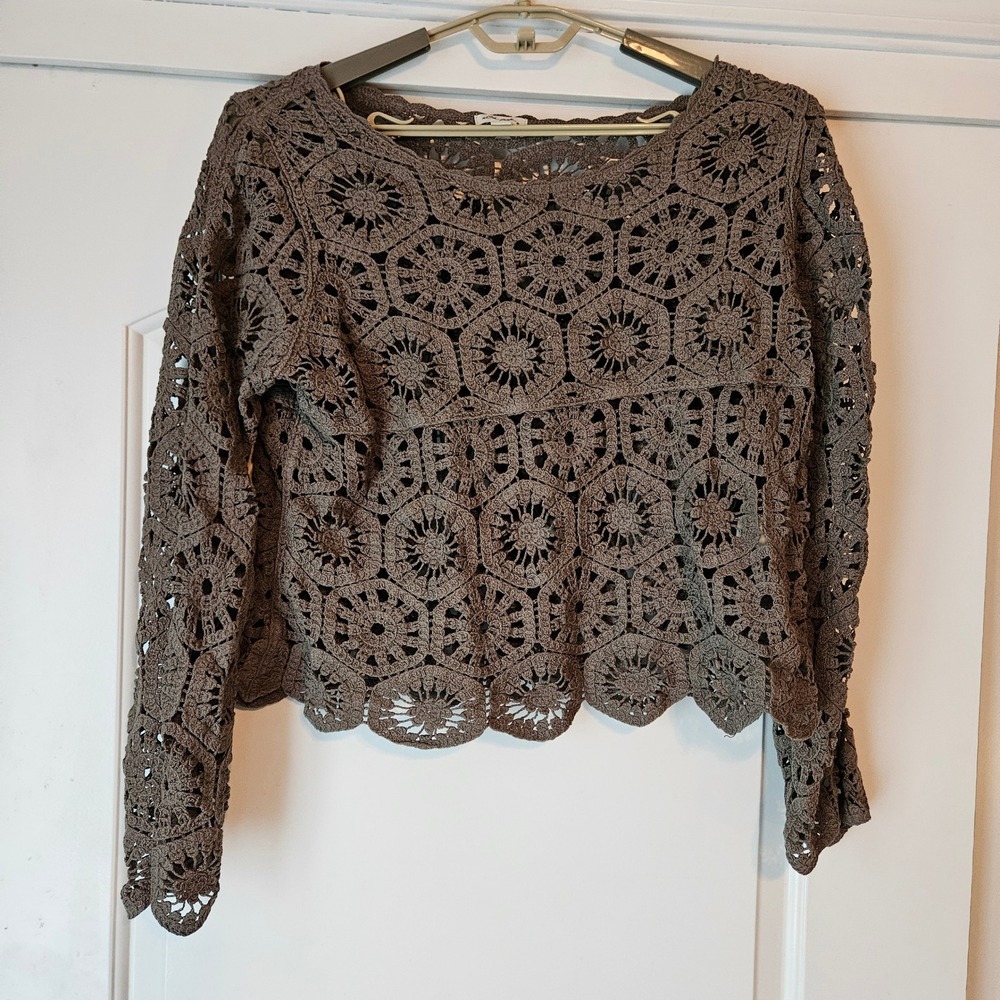 Ultra Pink Crochet Long Sleeve Top Boho Size Large Green Cropped Boxy Festival